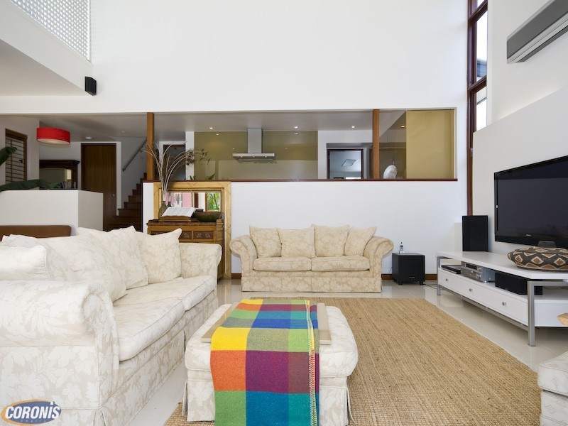 20 Taree Street, Chapel Hill QLD 4069