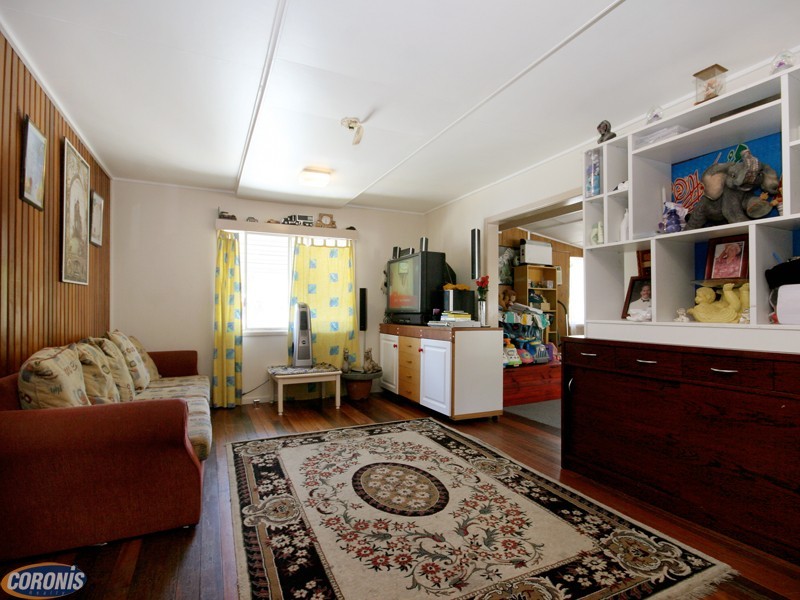 8 Twin View Road, Elimbah QLD 4516