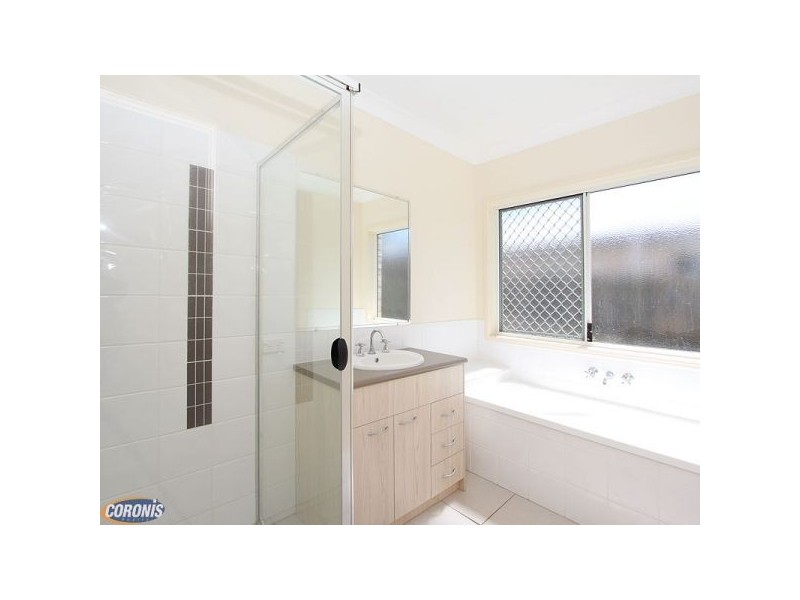 18 Nicola Street, Warner QLD 4500