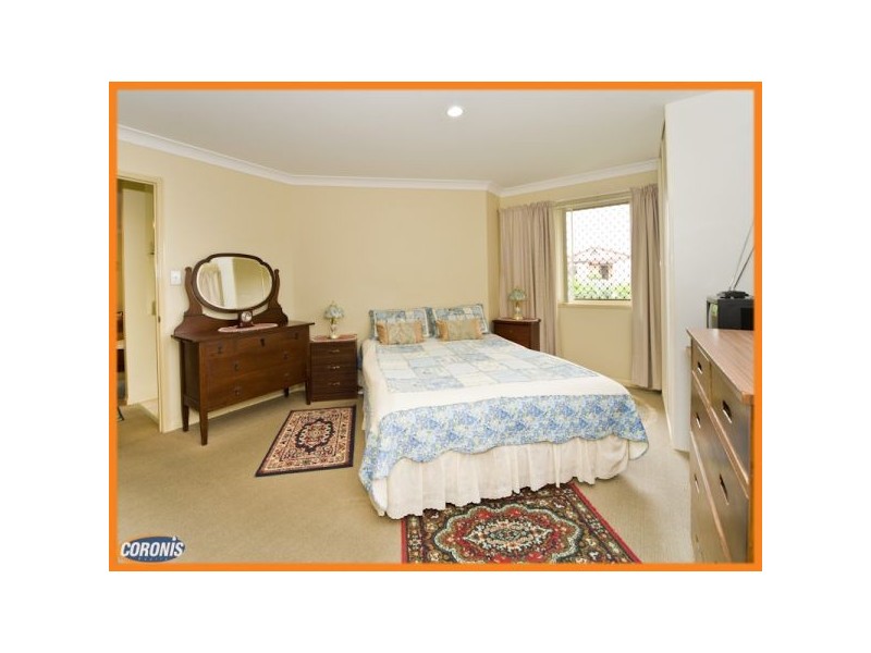 15 Laar Crescent, Boondall QLD 4034