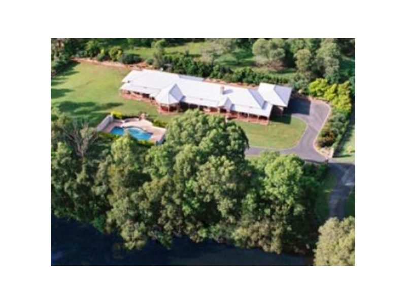Bridgeman Downs QLD 4035