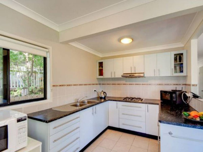 50 Palm Avenue, Shorncliffe QLD 4017