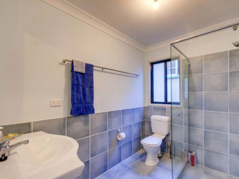 50 Palm Avenue, Shorncliffe QLD 4017