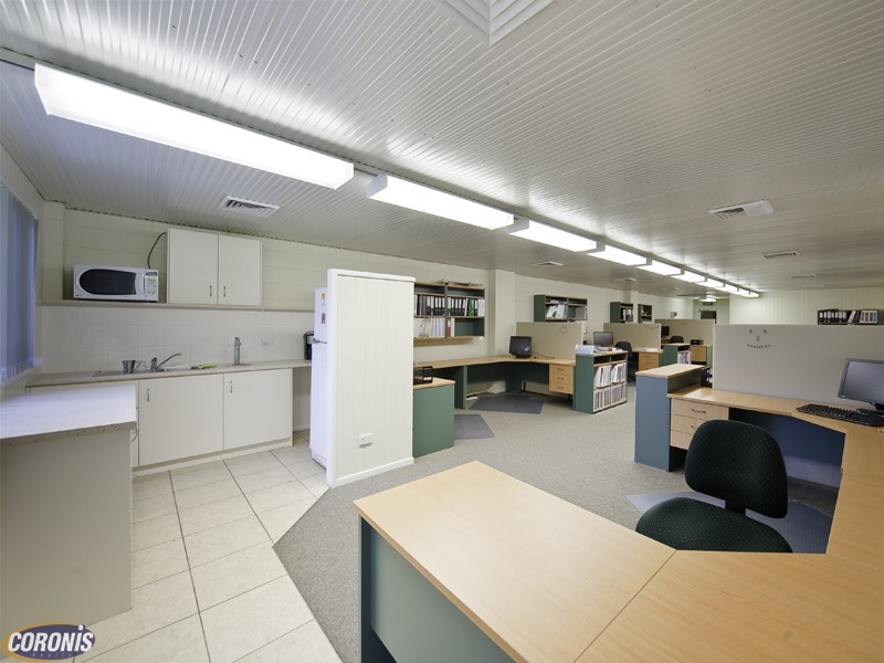 Seventeen Mile Rocks QLD 4073