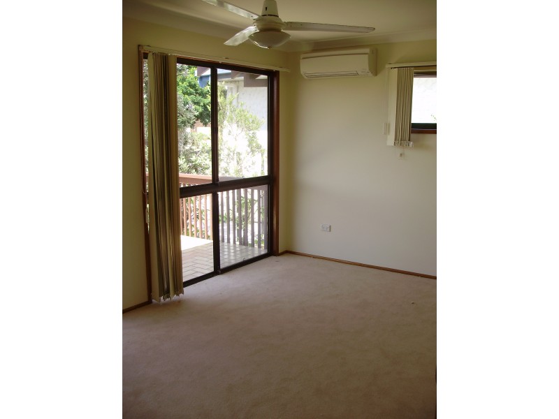 9 Hagman, Stafford Heights QLD 4053