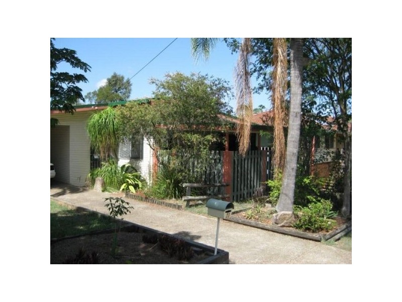 23 Calca Crescent, Ferny Hills QLD 4055