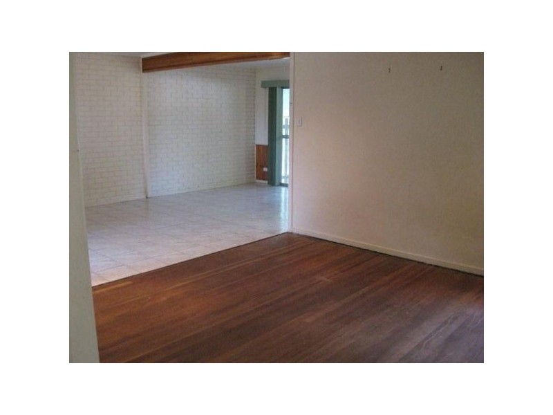 23 Calca Crescent, Ferny Hills QLD 4055