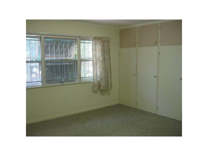 23 Calca Crescent, Ferny Hills QLD 4055