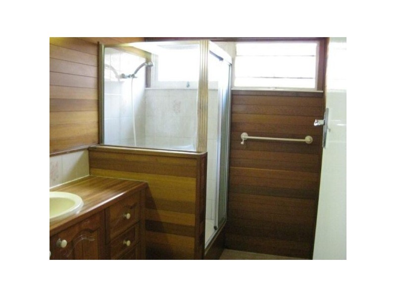 23 Calca Crescent, Ferny Hills QLD 4055