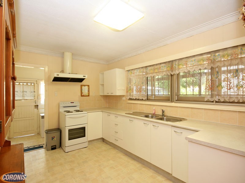 Kallangur QLD 4503
