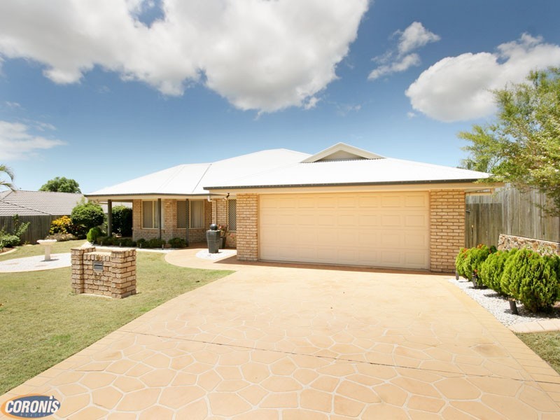 25 Chilton Crescent, North Lakes QLD 4509