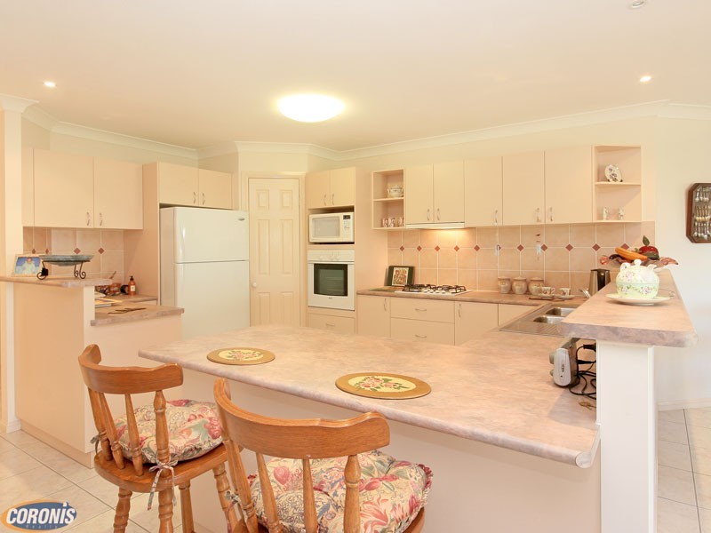 25 Chilton Crescent, North Lakes QLD 4509