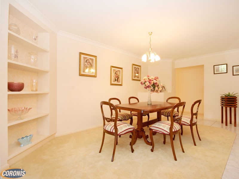 25 Chilton Crescent, North Lakes QLD 4509