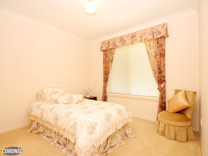 25 Chilton Crescent, North Lakes QLD 4509