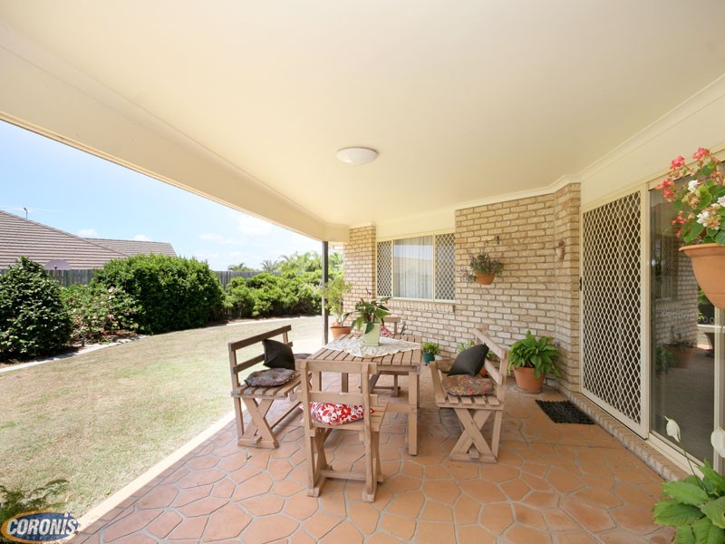 25 Chilton Crescent, North Lakes QLD 4509