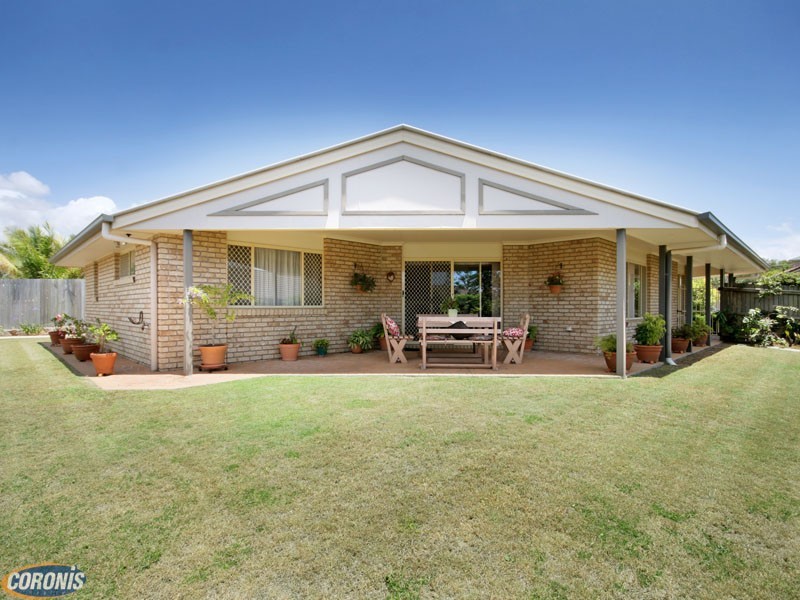 25 Chilton Crescent, North Lakes QLD 4509