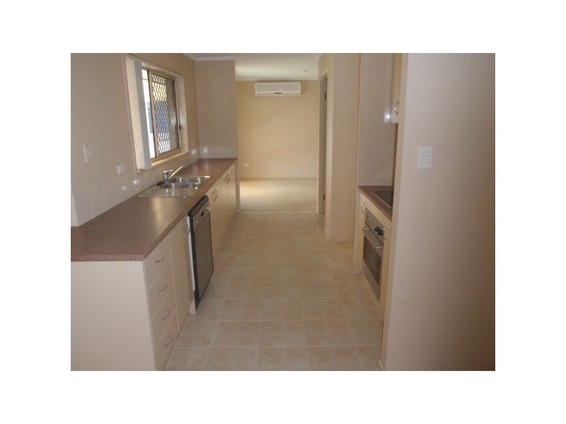 10 Edmund Court, Warner QLD 4500