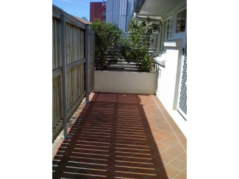 6/12 School Road, Kelvin Grove QLD 4059