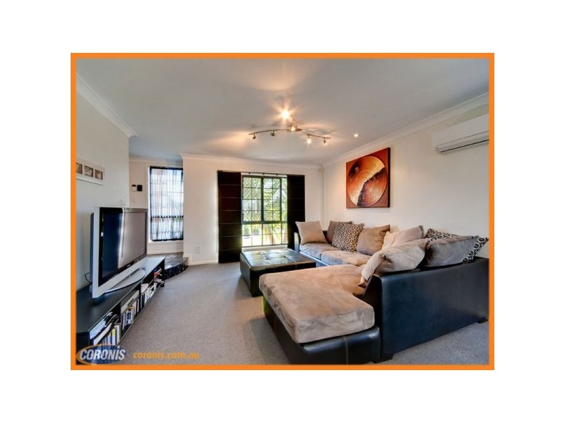 11 Peace Court, Eatons Hill QLD 4037