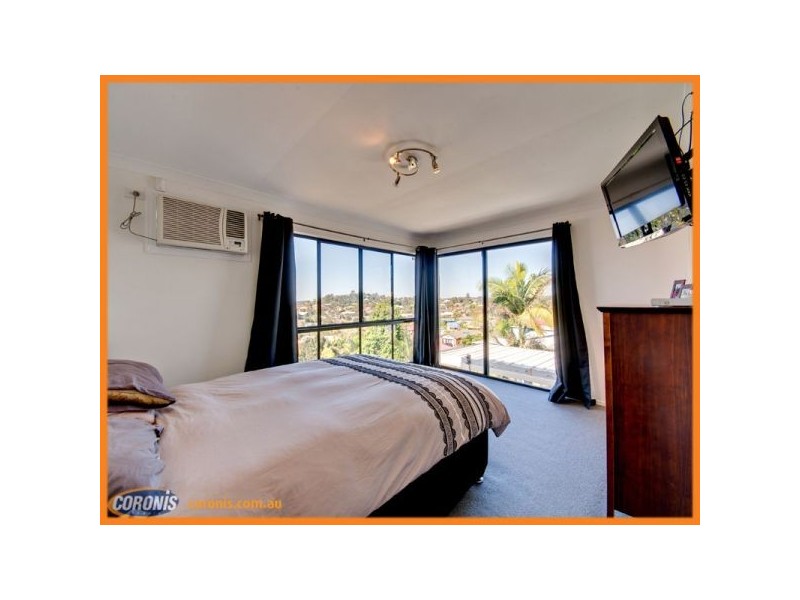 11 Peace Court, Eatons Hill QLD 4037