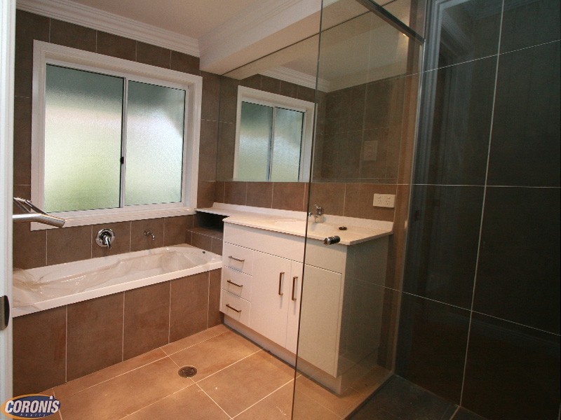 53 Uxbridge Street, Grange QLD 4051