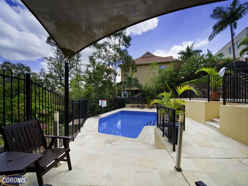 4/72 Lorimer Tce, Kelvin Grove QLD 4059