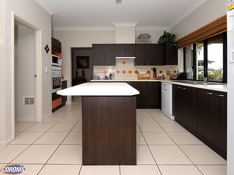 Mitchelton QLD 4053