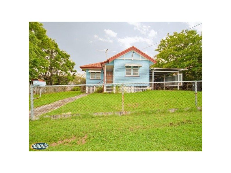 8 Gary Street, Morningside QLD 4170
