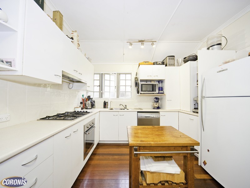 74 St Johns Avenue, Ashgrove QLD 4060