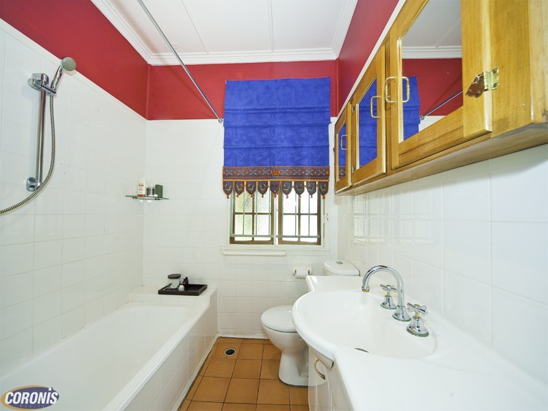 74 St Johns Avenue, Ashgrove QLD 4060