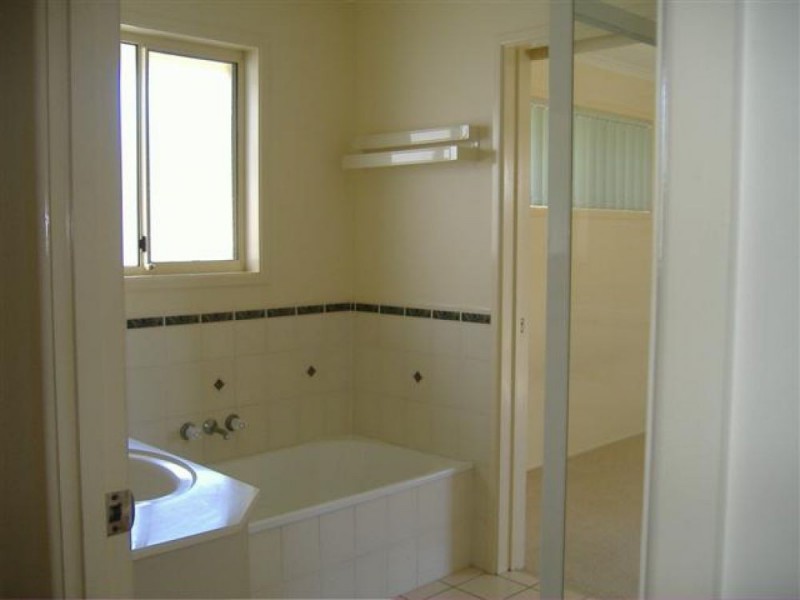 23 Meymot Street, Banyo QLD 4014