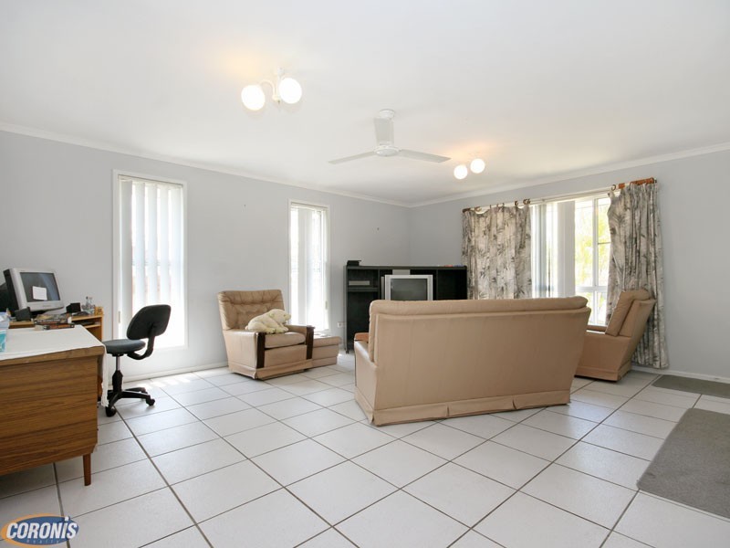 Sandstone Point QLD 4511