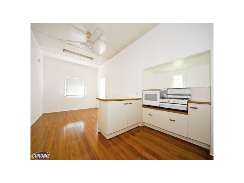 11 Water Street, Red Hill QLD 4059