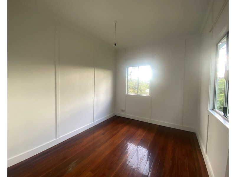 2/6 MacGregor Terrace, Bardon QLD 4065