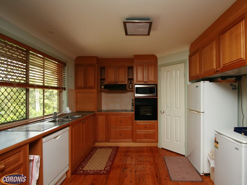 Arana Hills QLD 4054