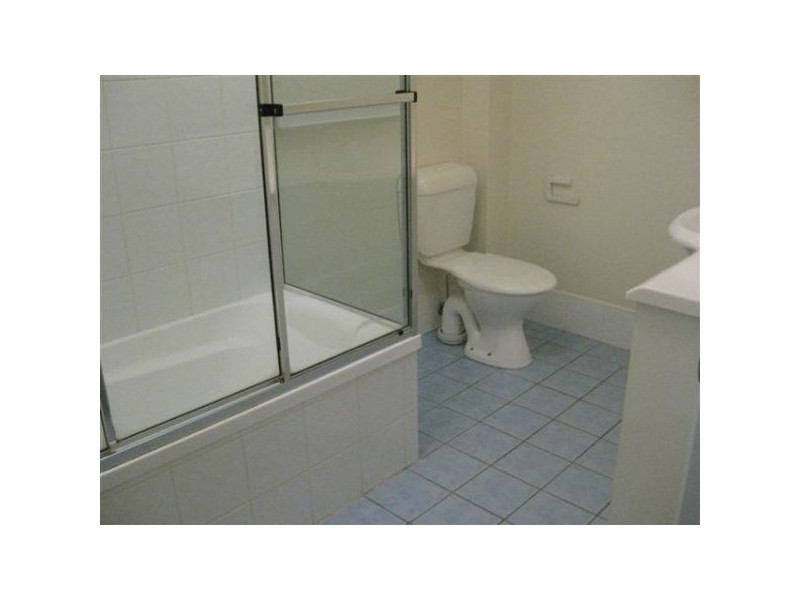 2/35 Manson Parade, Yeronga QLD 4104