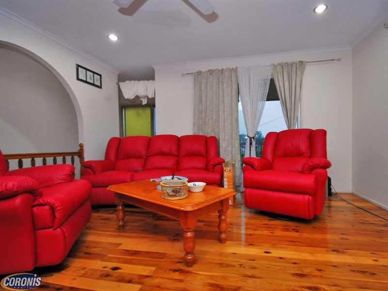 Arana Hills QLD 4054