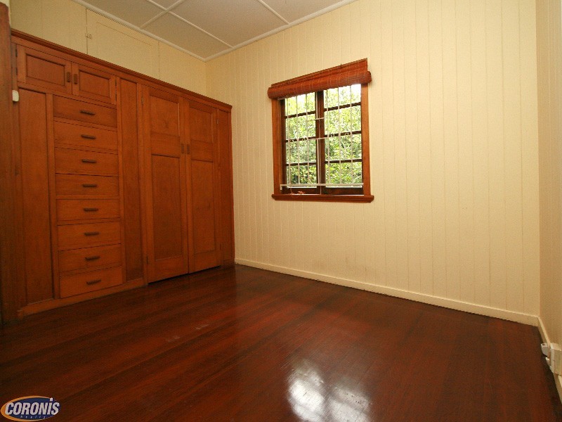 9 Burnley Street, Newmarket QLD 4051