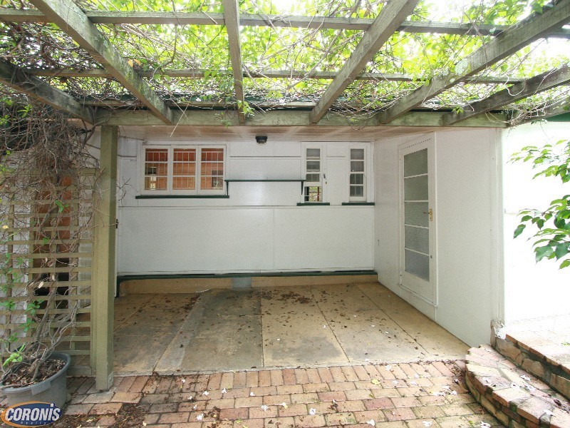 9 Burnley Street, Newmarket QLD 4051