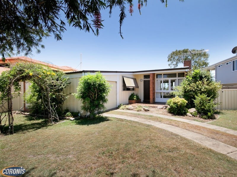 5 Haysmouth Parade, Clontarf QLD 4357