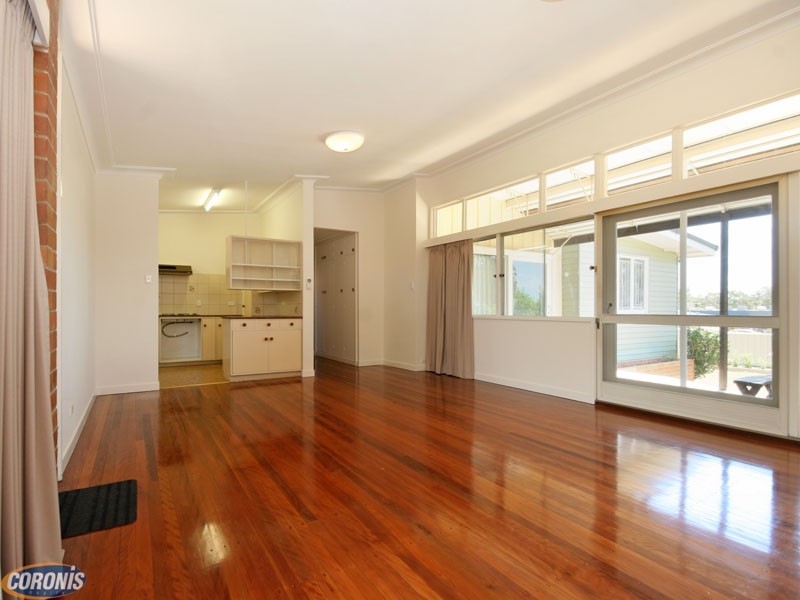 5 Haysmouth Parade, Clontarf QLD 4357