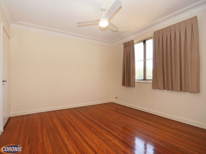 5 Haysmouth Parade, Clontarf QLD 4357