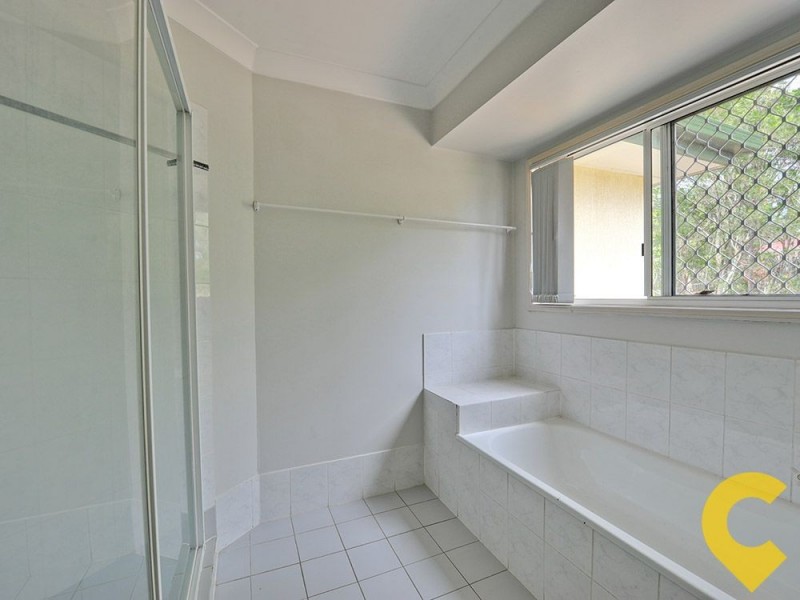 38 Oakmont Crescent, Albany Creek QLD 4035