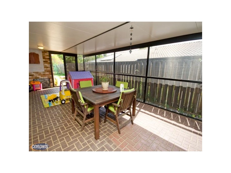 4  Emerald Close, Griffin QLD 4503