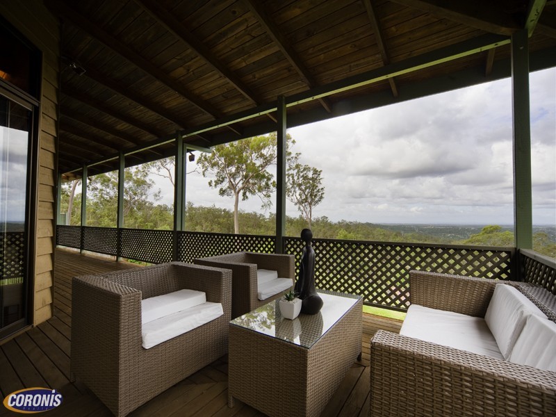 3 Emmaron Court, Ferny Hills QLD 4055