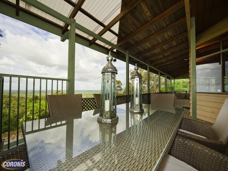 3 Emmaron Court, Ferny Hills QLD 4055