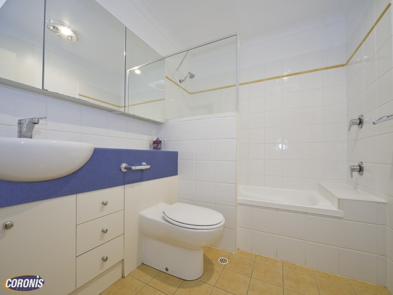 35 Scott Road, Herston QLD 4006