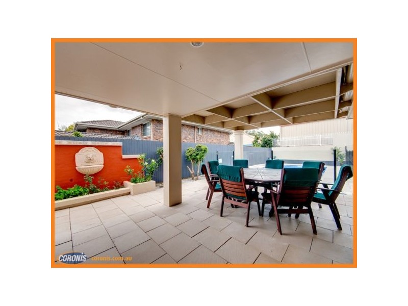 10 Regal Place, Aspley QLD 4034