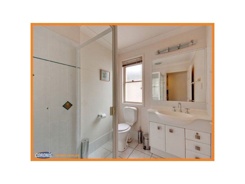 10 Regal Place, Aspley QLD 4034