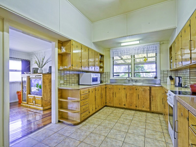 Wavell Heights QLD 4012